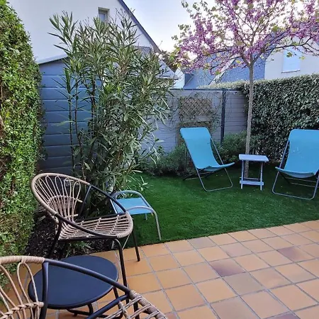 Holiday home Maison Sur Presqu'ile De Guerande